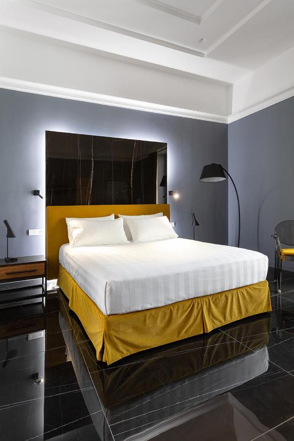 Hotel Poerio 25 Boutique Stay Nápoles Exterior foto
